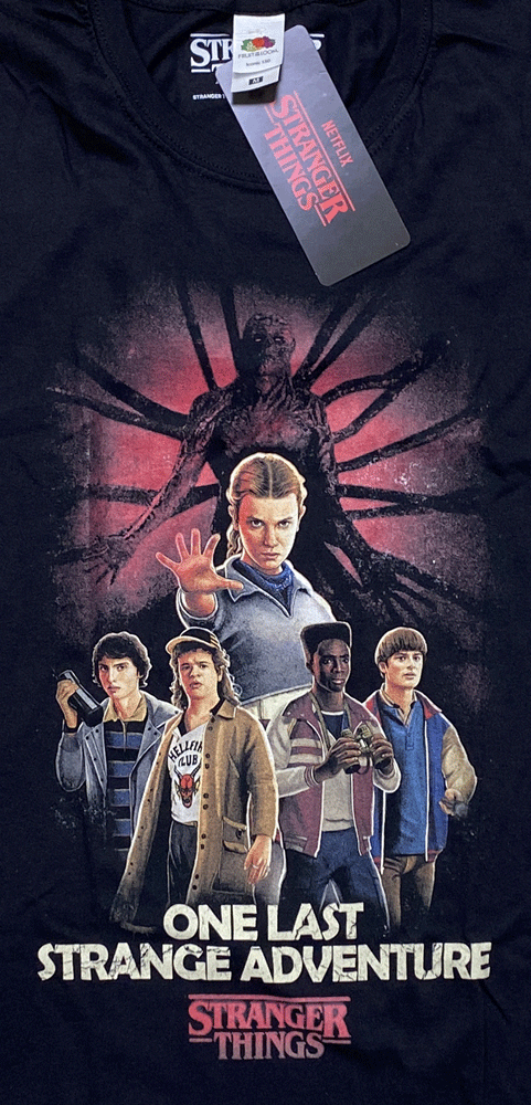STRANGER THINGS�����ȥ�󥸥㡼�����󥰥� ��ONE LAST STRANGE ADVENTURE��UK�ǡ�T����ġ��ɥ��T����ġ����ե������T�����